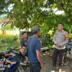 Jaga Keamanan Pasca Lebaran,Bhabinkamtibmas Gantung Pengayuh Sambang Warga.