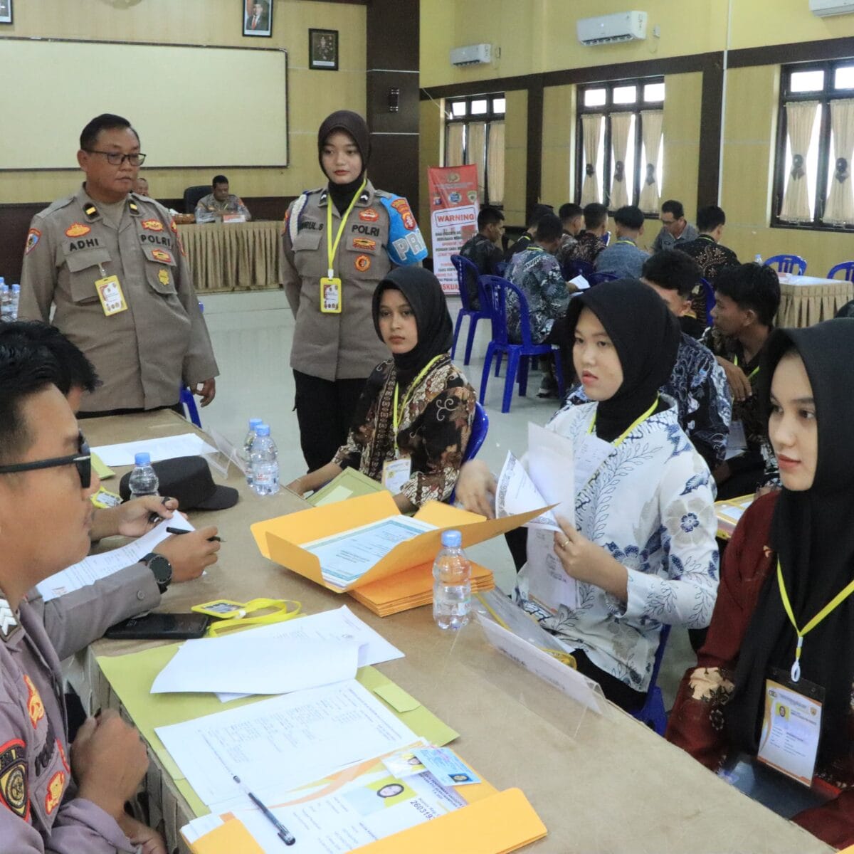 32 Casis Akpol dan Bintara Ikut Verifikasi Awal di Polres Seruyan.