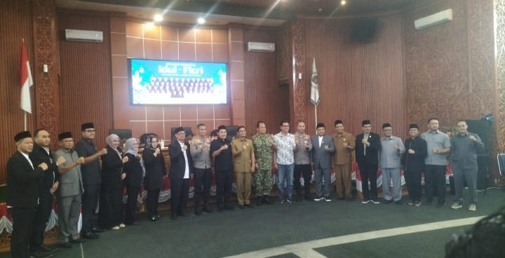 Kegiatan Foto : DPRD Kota Depok Gelar Sidang Paripurna Bahas LKPJ 2025 dan Pokok Pikiran RKPD 2027