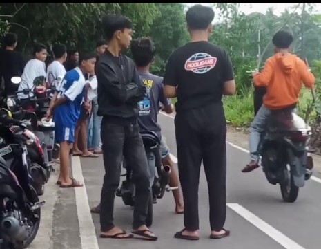 balap liar di desa jojjolo