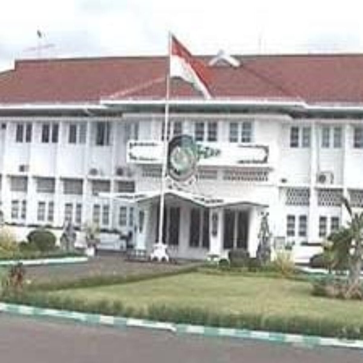 Surat Edaran Baru, Jam Buka Minimarket hingga Tempat Hiburan Dibatasi