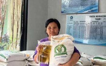 Perum BULOG Cabang Bogor Realisasikan Penyaluran Bantuan Beras dan Minyak