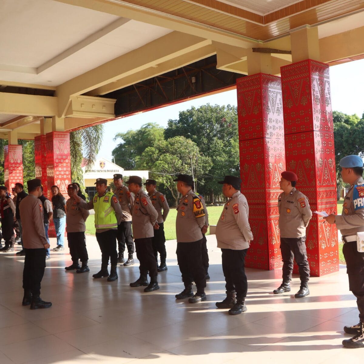 Polres Banyuasin Gelar Pengamanan Ketat dan Pengecekan Gereja Menjelang Peringatan Wafat Isa Almasih