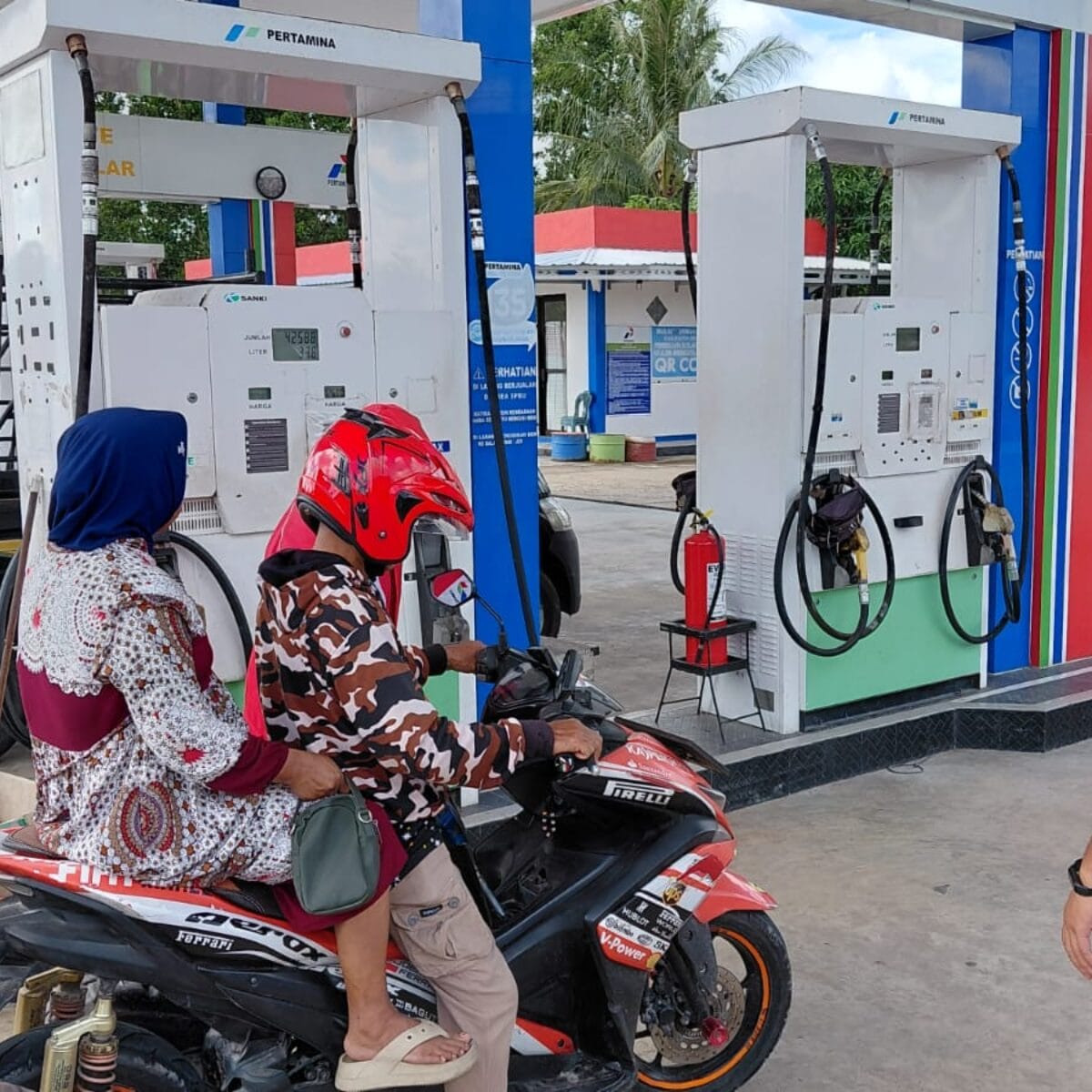 Satreskrim Polres Seruyan Cek SPBU,Pastikan BBM Bersubsidi Tersalurkan Tepat Sasaran.