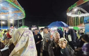 Polsek Hanau Gelar KRYD Malam Hari,Sisir Pasar Malam dan Bank BRI.