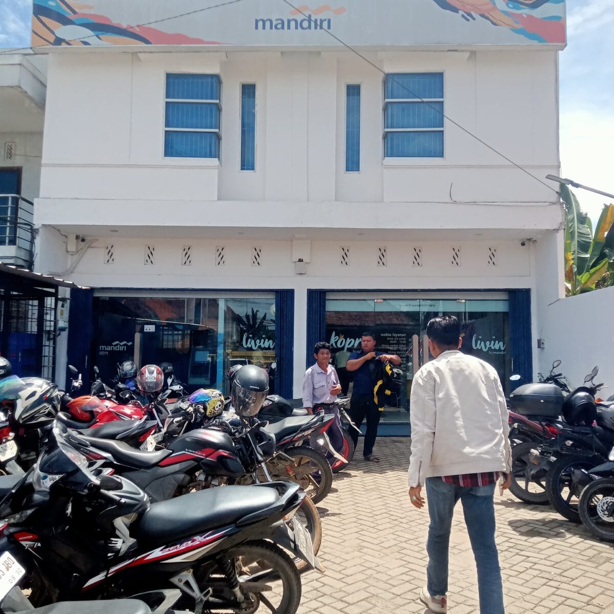 Janji Manis Tanpa Realisasi, Pengajuan KUR di Bank Mandiri Pangkalan Balai Disorot