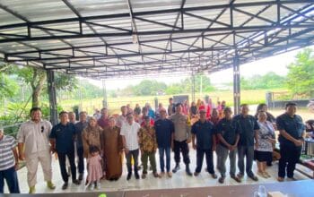 Bhabinkamtibmas Hadir dan Dampingi MUSDES Terawan Penetapan Anggaran Tahun 2026 Berjalan Lancar.