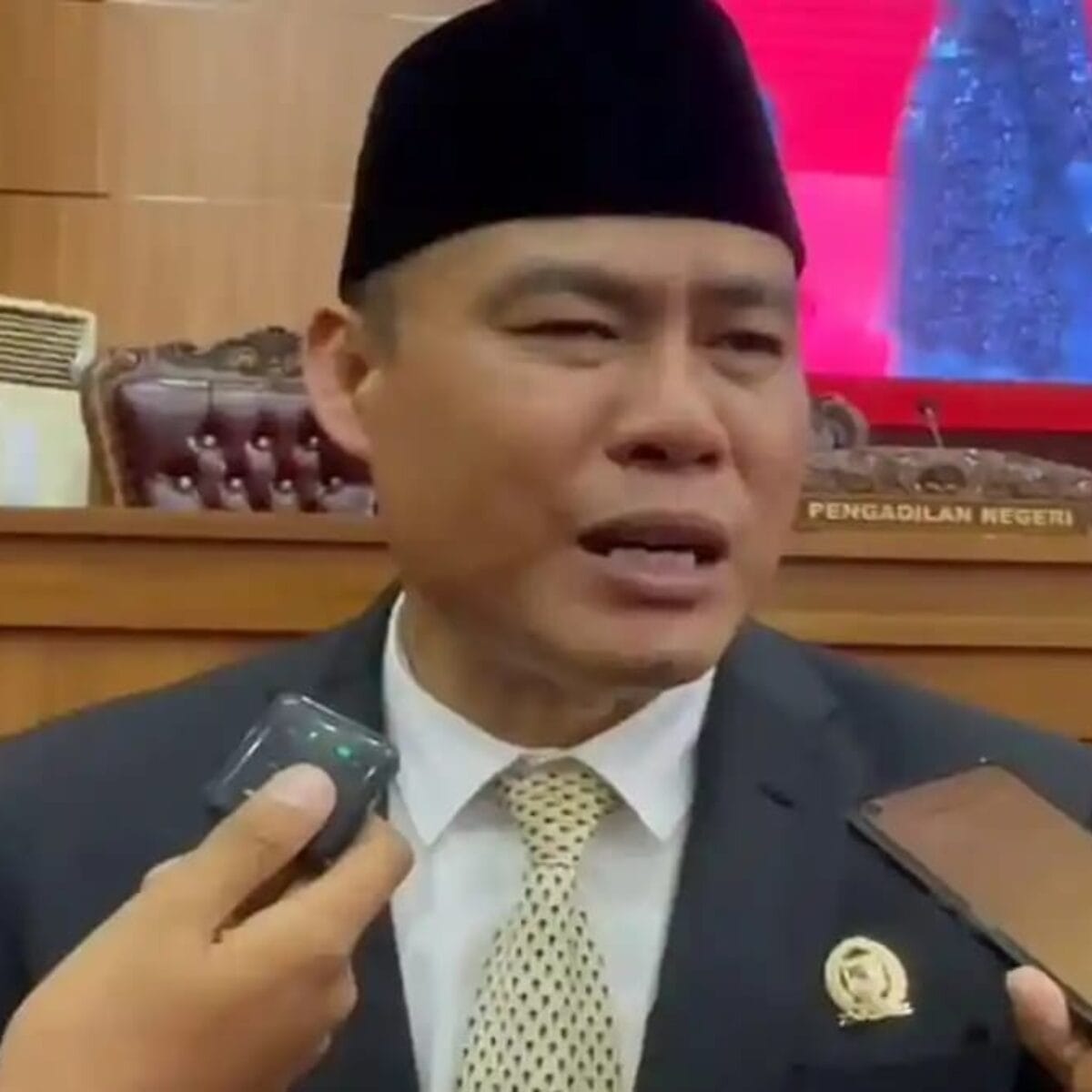 DPRD Musi Rawas Gelar Rapat Paripurna Sampaikan Raperda APBD Kabupaten Musi Rawas 2026