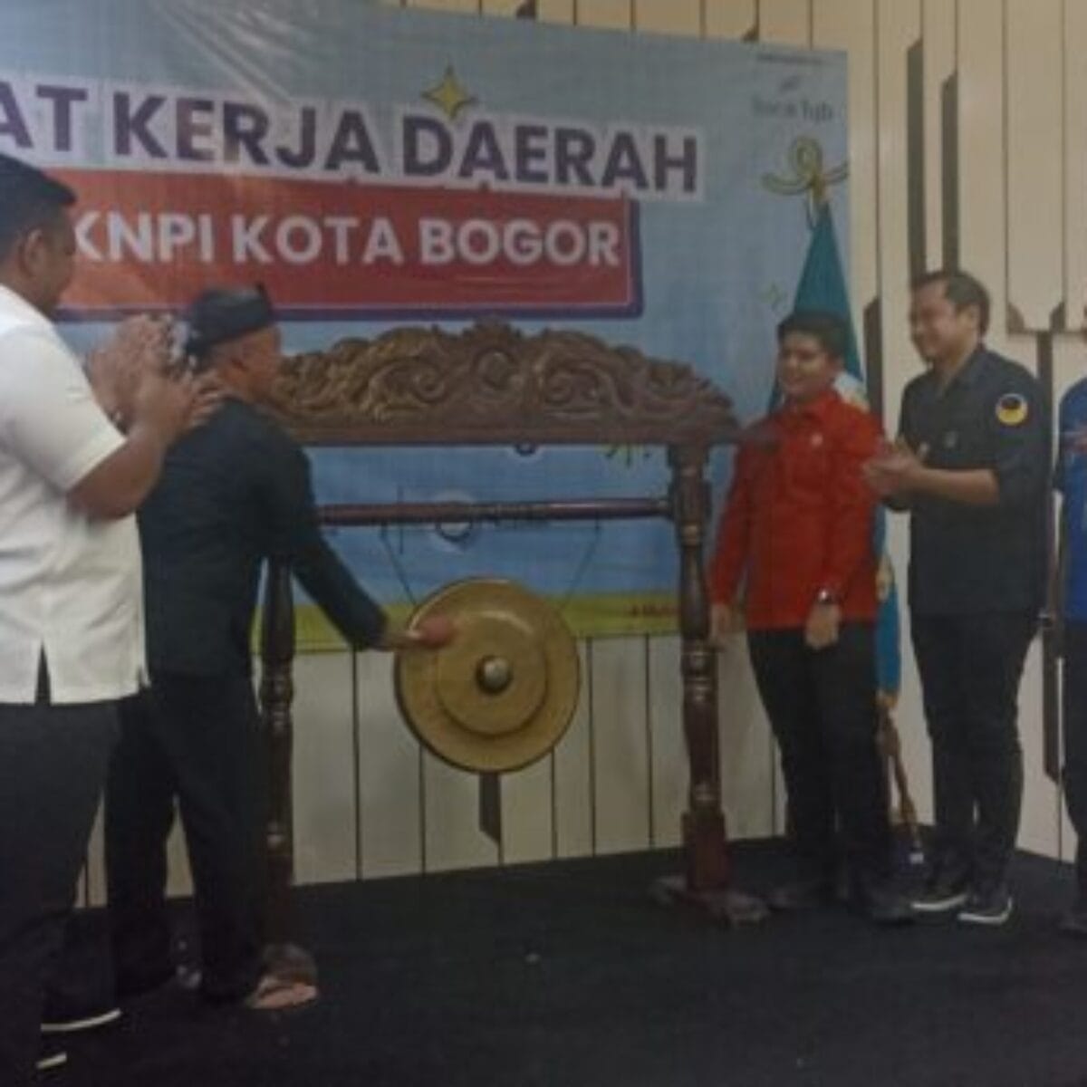 Sekda Kota Bogor Buka Rakerda KNPI, Ajak Pemuda Aktif Tangani Isu Sosial