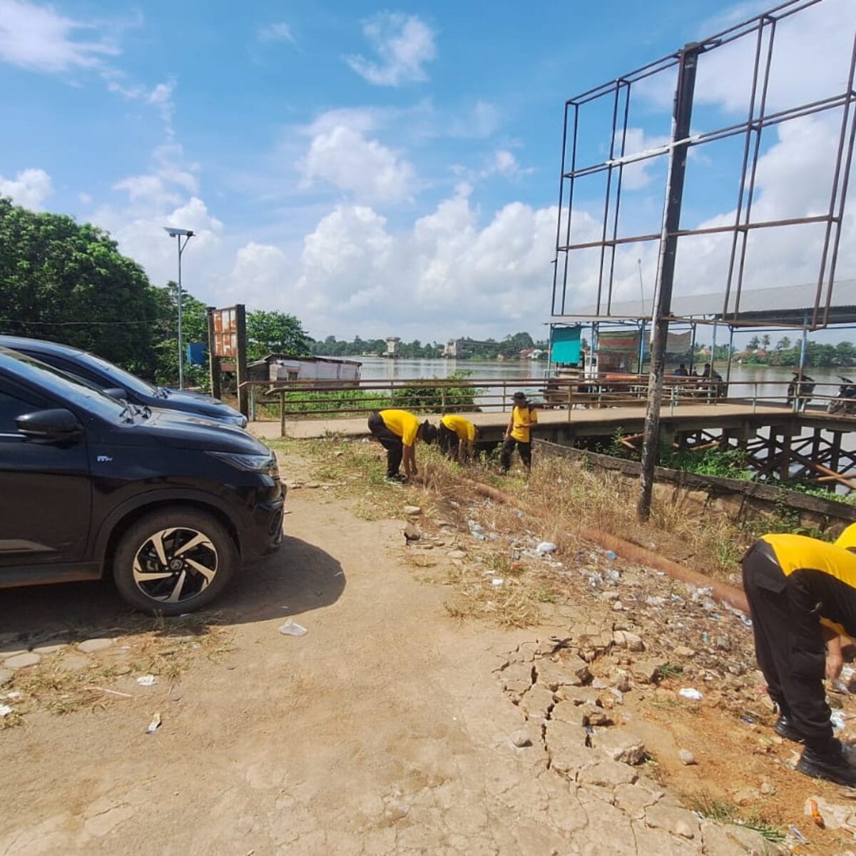 Polsek Rantau Bayur Gelar “Kegiatan Belida” Dukung Program Nasional Polri Asri, Kapolsek: Warga Merasa Nyaman dan Terlindungi