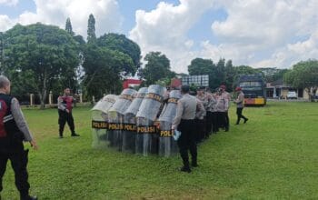 Latihan Negosiator dan Pasukan Dalmas Polres Banyuasin, Siap Hadapi Aksi Massa dan Antisipasi Demo Hari Buruh