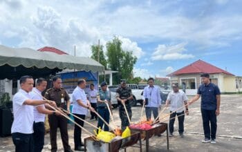 Wujudkan Kepastian Hukum,Polres Seruyan dan Kejari Musnahkan Barang Bukti Inkracht Tahun 2025