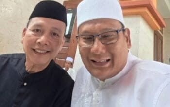 H.Hamzah , ” Warisan Perjuangan Harus Terus hidup Lintas Generasi “, Dalam Haul dan Halbil Kumpi H.Japat Bin Sian dan Hj.Aisyah binti Tiran