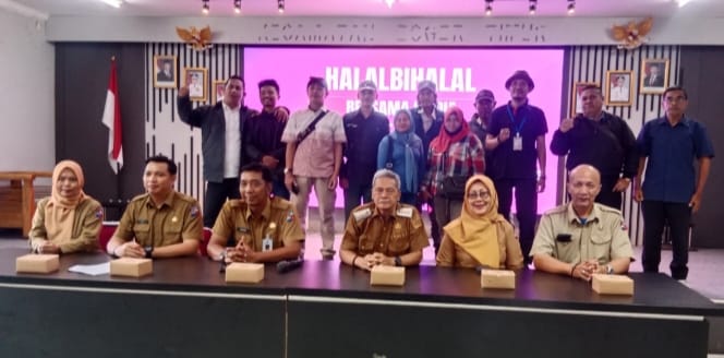Kegiatan Foto : Kecamatan Bogor Timur Menggelar Kegiatan Halal Bihalal Kerjasama Diskominfo Kota Bogor Bersinergi Dengan Awak Media