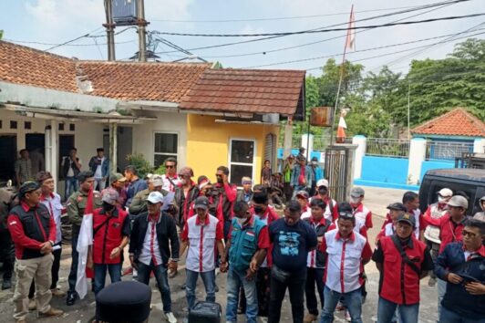 Kegiatan Foto : Diduga Kades Pamijahan Abaikan Keterbukaan Informasi Publik, SUKMA : Itu Hak Masyarakat