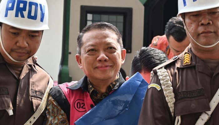 praperadilan febrie adriansyah