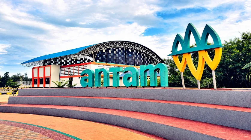taman edukasi antam
